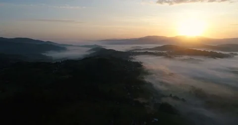 Drone flight over railway viaduct in Wisla. 스톡 동영상 80597041
