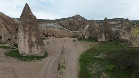 Drone Flight Over Rose Valley Revealing Scenic Mountain Landscape 스톡 동영상 336482333