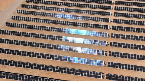 Drone flight over a Solar Farm in Arizona Stock-Footage 307425558