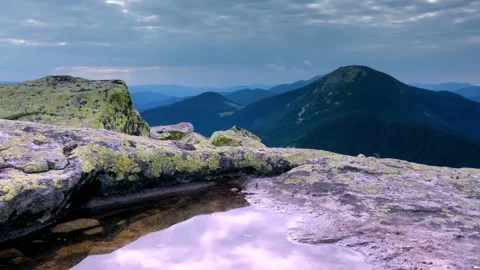 Drone flight over the top of Mount Khomyak Video stock 171182637