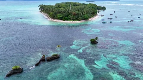 Drone flight toward tropical islets near Cayo Zapatilla 2 Stock Footage 330432690