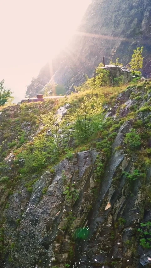 Drone fly in front of abandoned white marble quarry in Carrara, Italy. 库存影片 288495988