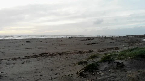 Drone fly over a beach in italy Vídeos de archivo 148500652