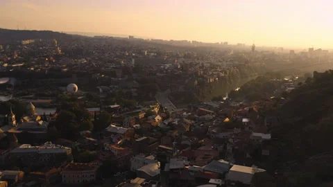 Drone fly over city Video stock 172549231