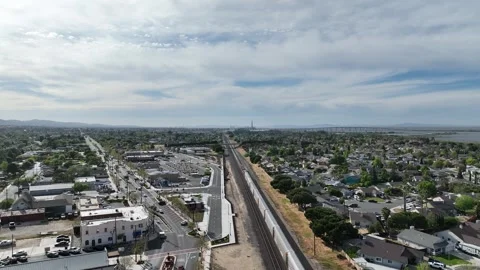 Drone Fly By Train Suburbs Vidéo 313510003