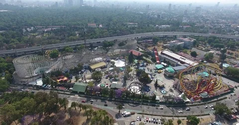 Drone flying around the Chapultepec Fair Roller Coaster Mexico City Vidéo 74628482