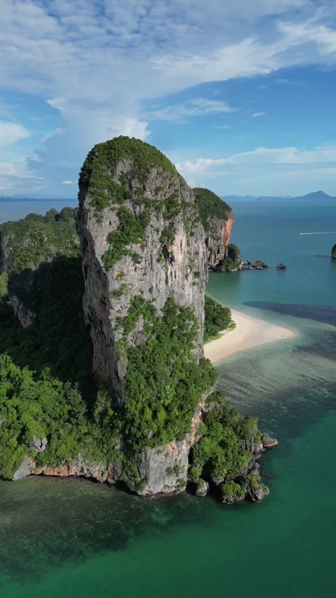 Drone Flying Around Limestone Karst at Railay Beach in Krabi, Ao Nang, Thailand Video stock 334778586