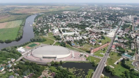 Drone flying backward over Kolomna city panorama Stockbeeldmateriaal 333905344