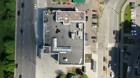 Drone flying backward top view over Moscow streets 库存影片 331960451