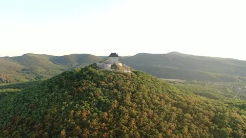 Drone Flying Forward at Medium Speed to Historic Fortress Ruins 動画素材 337305525