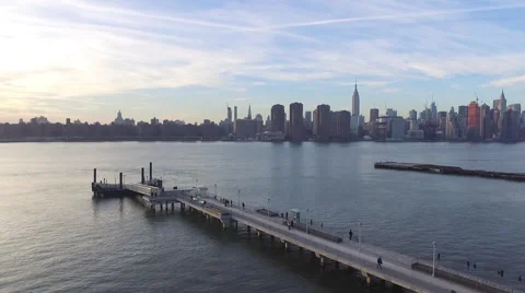Drone Flying low towards Manhattan Daytime Video stock 61713754