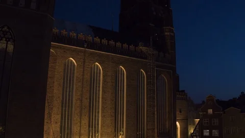 The drone is flying up in the old town of Gdansk. Stock-Footage 106947276