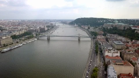 Drone flying over Budapest and the Danube River 動画素材 114667799