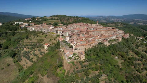 Drone flying over a magnificent authentic tuscany cityscape Stock Footage 249954451