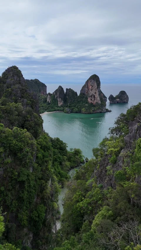 Drone Flying Over Railay Beach Tropical Paradise in Krabi, Ao Nang, Thailand Video stock 335961052