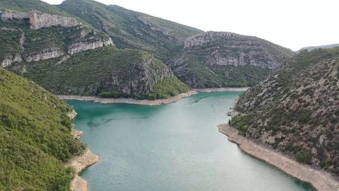 Drone flying over river 4k 库存影片 114173467