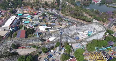 Drone flying over Ruse Mountain Chapultepec Mexico City Vidéo 74592216