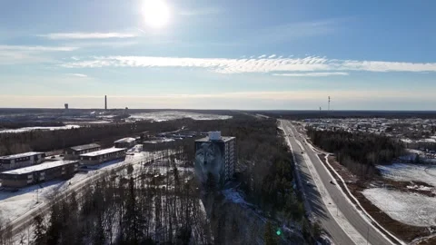 Drone Flying Toward Robert Bateman Wolf Sketch Mural Thompson Manitoba Winter Vidéo 331770008
