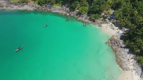 Drone Flyover Freedom Beach Phuket - Turquoise Water Vídeos de archivo 332512868