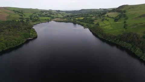 Drone Flyover of Loweswater in the Lake District National Park 库存影片 340994607
