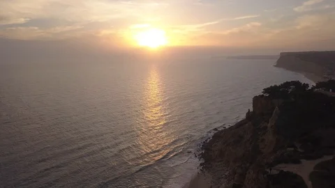 Drone Footage - Cliffs at Sunset Vidéo 98371488