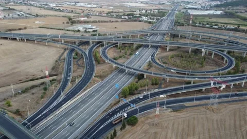 Drone footage over highway intersections Vídeos de archivo 210083047