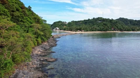 Drone footage of philippines coastline Stockbeeldmateriaal 250237478
