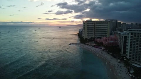 Drone footage of Sunset and ocean, Honolulu, Hawaii Video stock 328652453