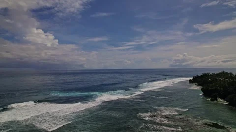 Drone Footage of waves as main subject in Philippines Stockbeeldmateriaal 245321557