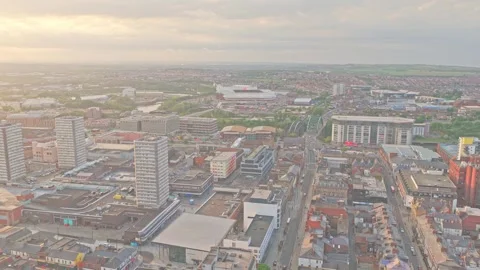 Drone forward flyover above Sunderland city centre toward Stadium of Light and Видео 340009984