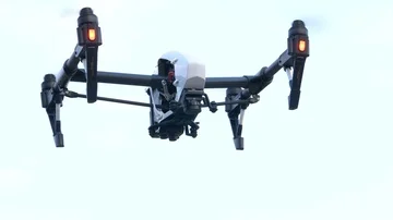 Drone that hovering Stock Footage 85781716