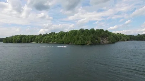 Drone Lake 库存影片 74036624