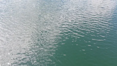 Drone lake shot Vídeos de archivo 129686317