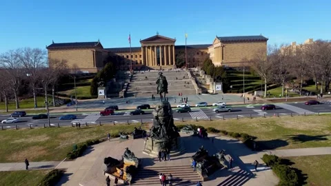 Drone Low Push In Over Washington Monument Fountain Philadelphia Museum of Art Video stock 146352844