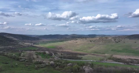 Drone moving forward high above a prairie setting of autumn countryside views Stock Footage 201489158