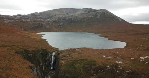 Drone moving forward over Wailing Widow Falls Stock Footage 169356524