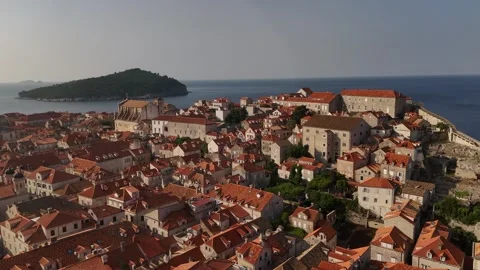 Drone Orbit Left Dubrovnik Old Town Rooftops St Ignatius Rupe Museum 4K Vídeo Stock 337849254