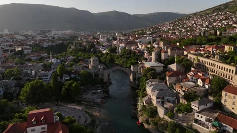 Drone Orbit of Stari Most Old Bridge in Mostar City Sunset 4K Vídeos de archivo 337831039