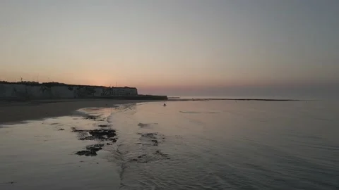 Drone over beach at sunset, Margate Stockbeeldmateriaal 153538935