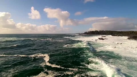 Drone Over Big Waves 2 Video stock 144952256