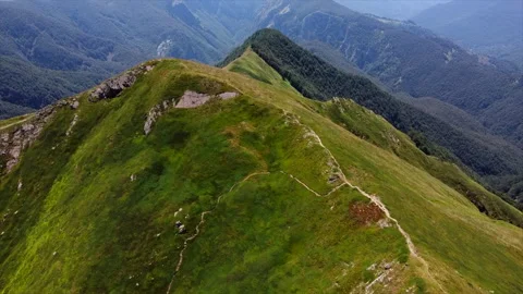 Drone over bright alpine ridgeline Stock Footage 322803424
