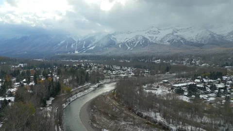 Drone over elk river facing skihill Fernie B.C. 動画素材 220532888