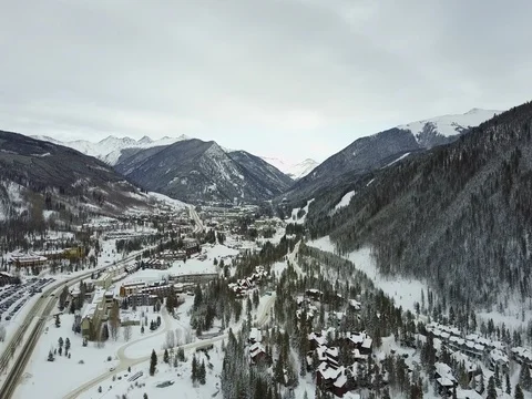 Drone over mountain town 4K 스톡 동영상 71357954