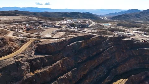 Drone Over MP Materials Mountain Pass Rare Earth Mine, California 스톡 동영상 315132820