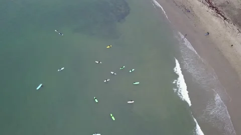 Drone Over Surfers At California Beach (2 of 2) Stockbeeldmateriaal 166319639