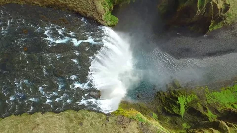 Drone over waterfall in Iceland ( Video stock 71816092