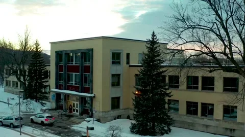 Drone overlooking main front building in parc lafontaine, montreal, quebec Video stock 329282344