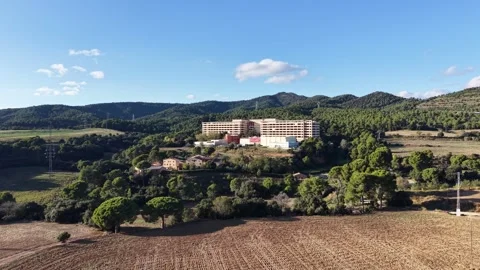 Drone Pan Right to Left of Parc Audiovisual de Cataluña, Terrassa, Spain Vidéo 320187436
