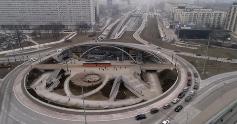 Drone passes over the large roundabout of Zi?tek in the center of Katowice. Stock Footage 106917824