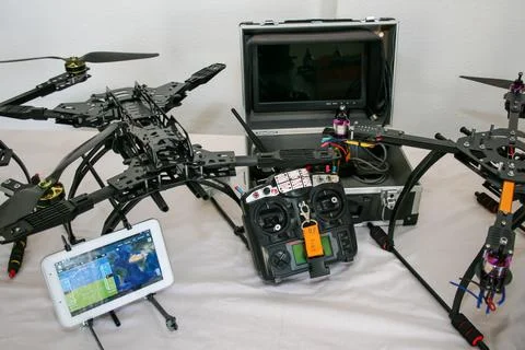 Drone production line on display for the final electronic static test Foto stock